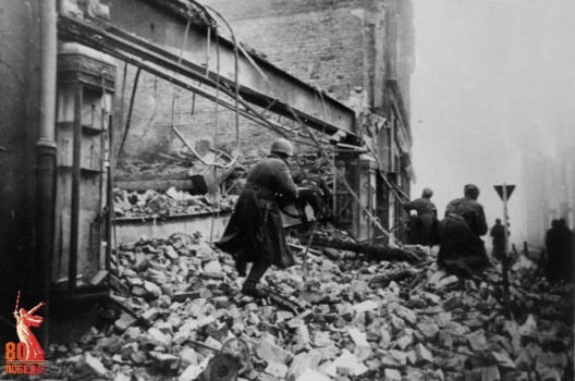 На фронтах Великой Отечественной войны 26 марта - 01 апреля 1945 г.